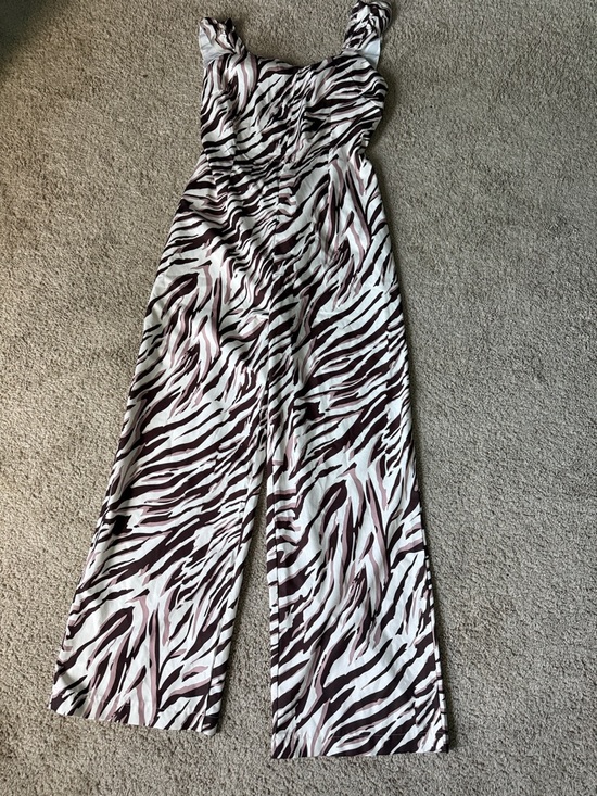 SHEIN Pants - SHEIN Zebra-Stripe Wide Leg Jumpsuit in White and Brown